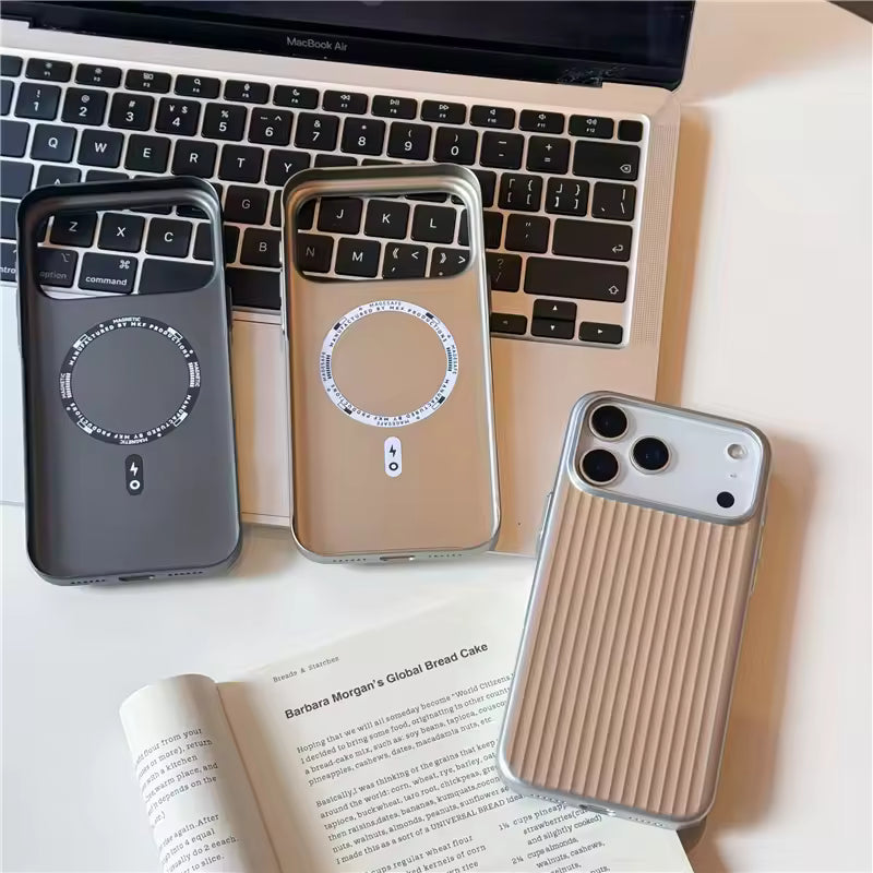 iPhone - 3D Stripes Electroplated Magnetic Case