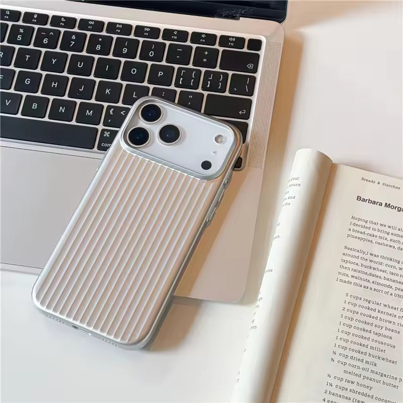 iPhone - 3D Stripes Electroplated Magnetic Case