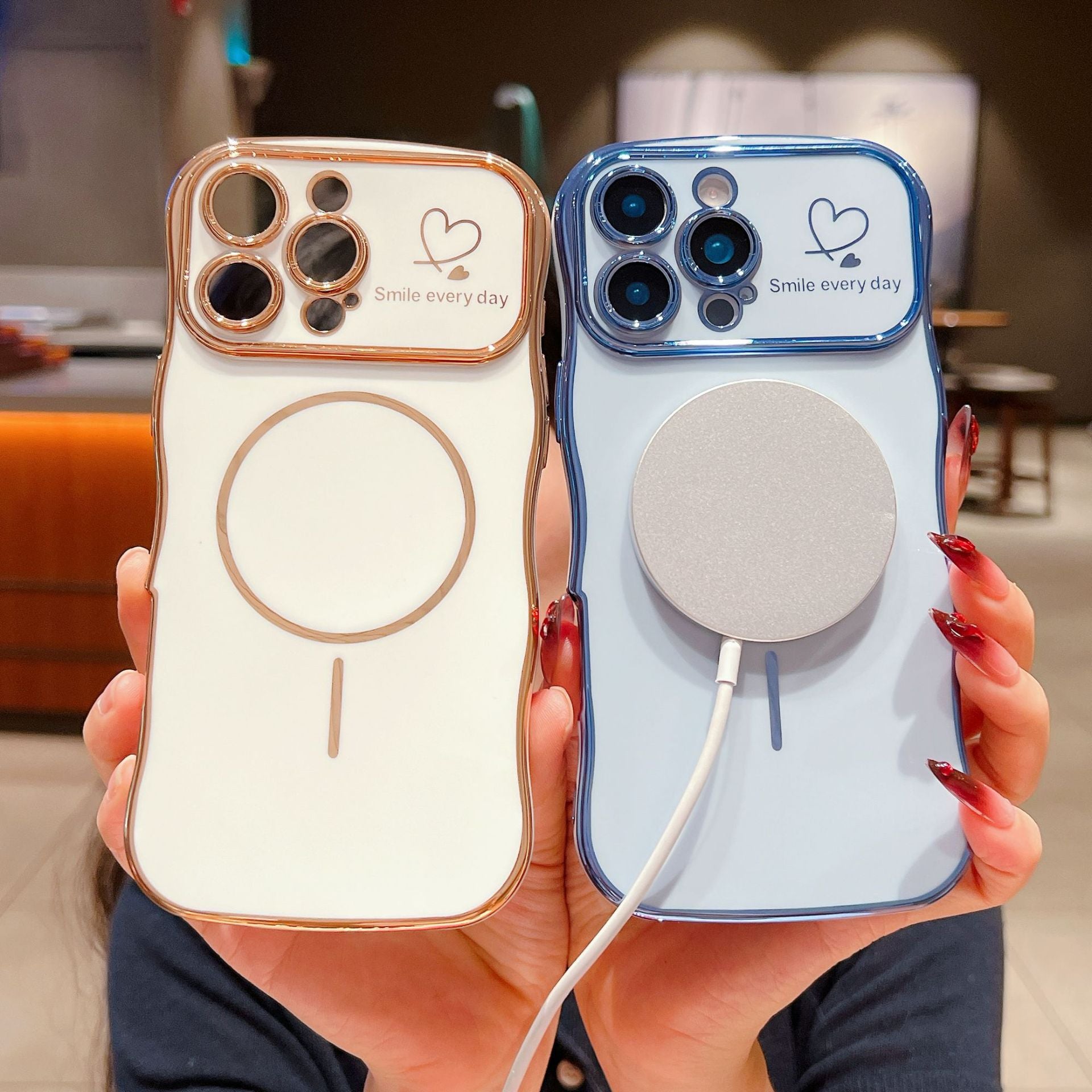 iPhone - Luxury Magsafe Wave-Edge Case