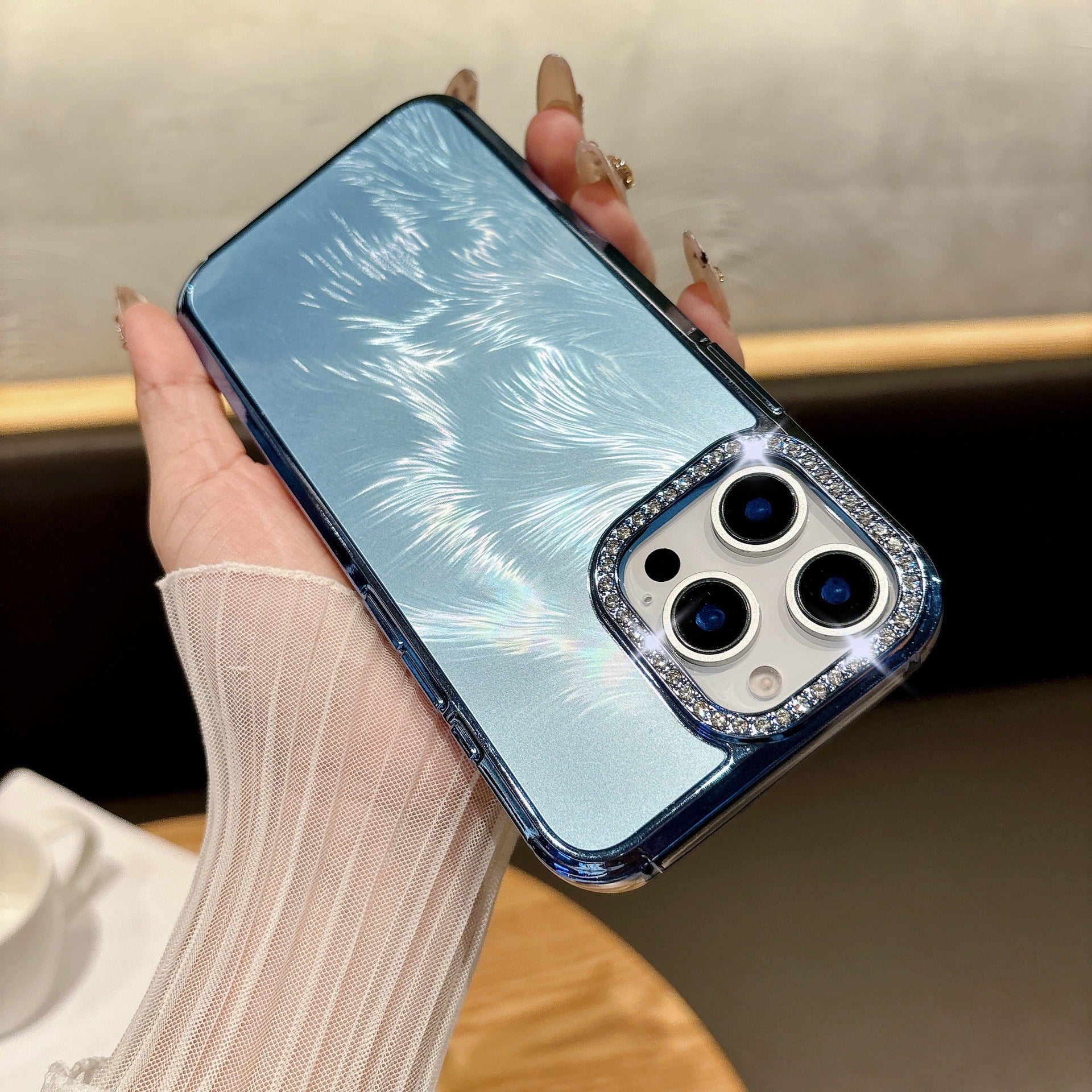 iPhone - Feather Gauze Shell Case