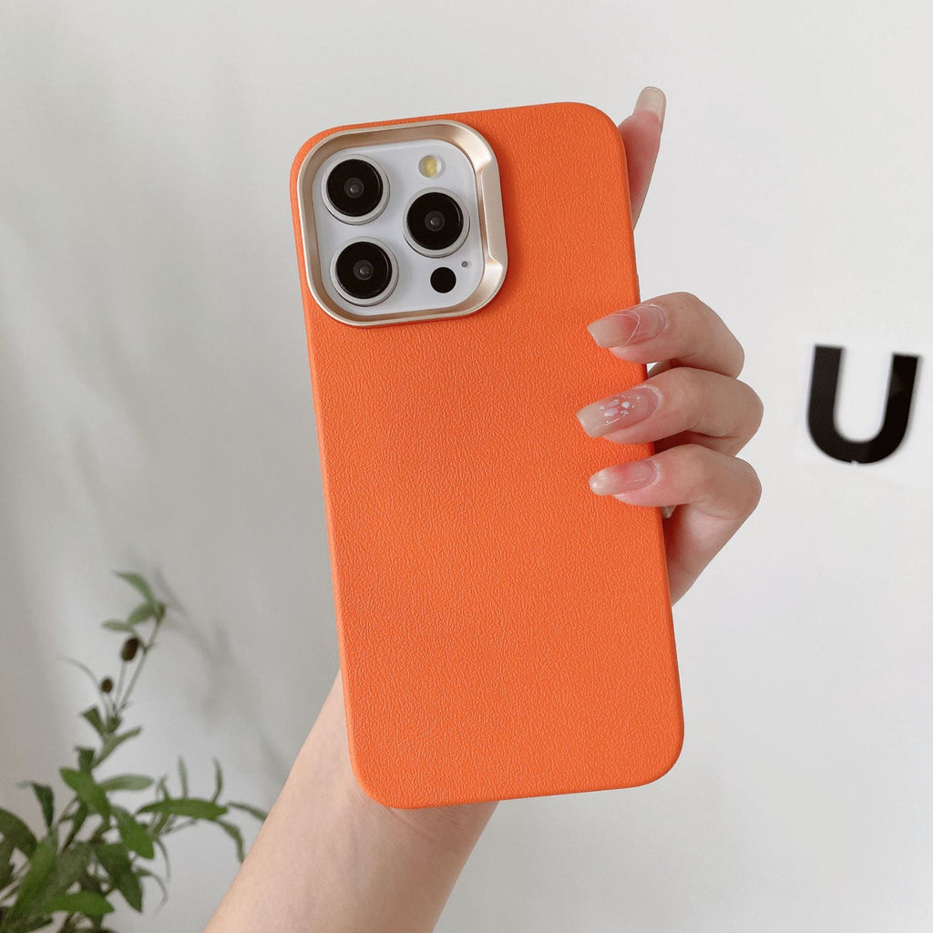 iPhone - Grain Texture Case with Gold Plated Camera Bezel