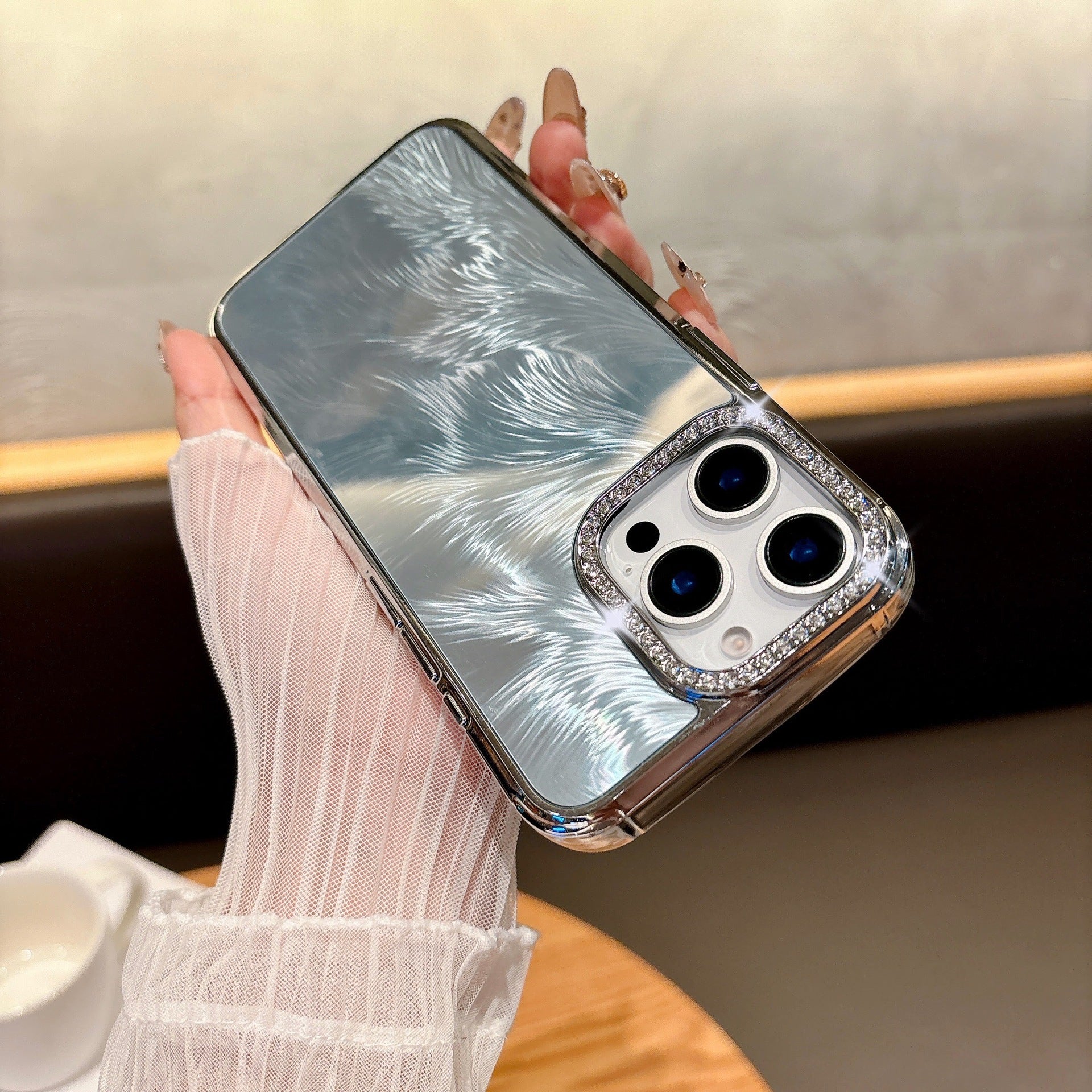 iPhone - Feather Gauze Shell Case