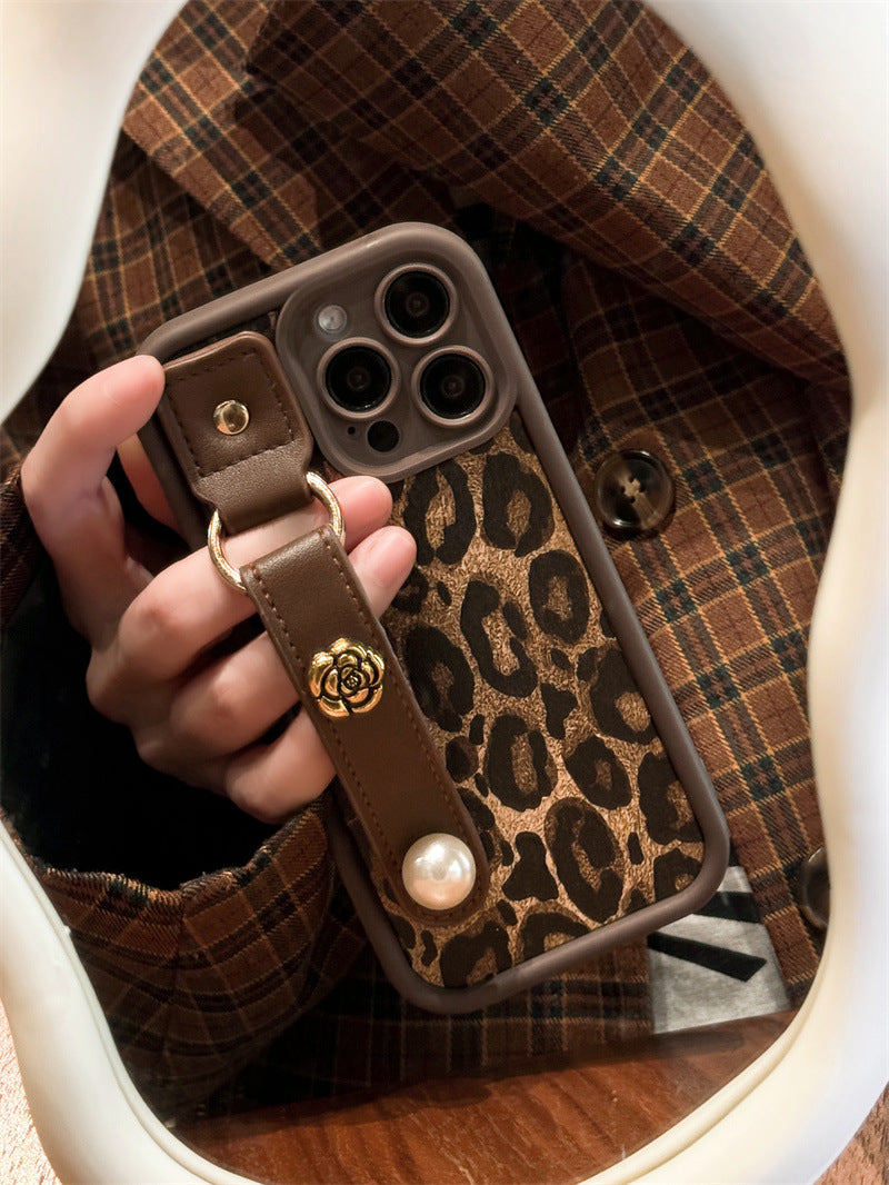 iPhone - Leopard Print Case