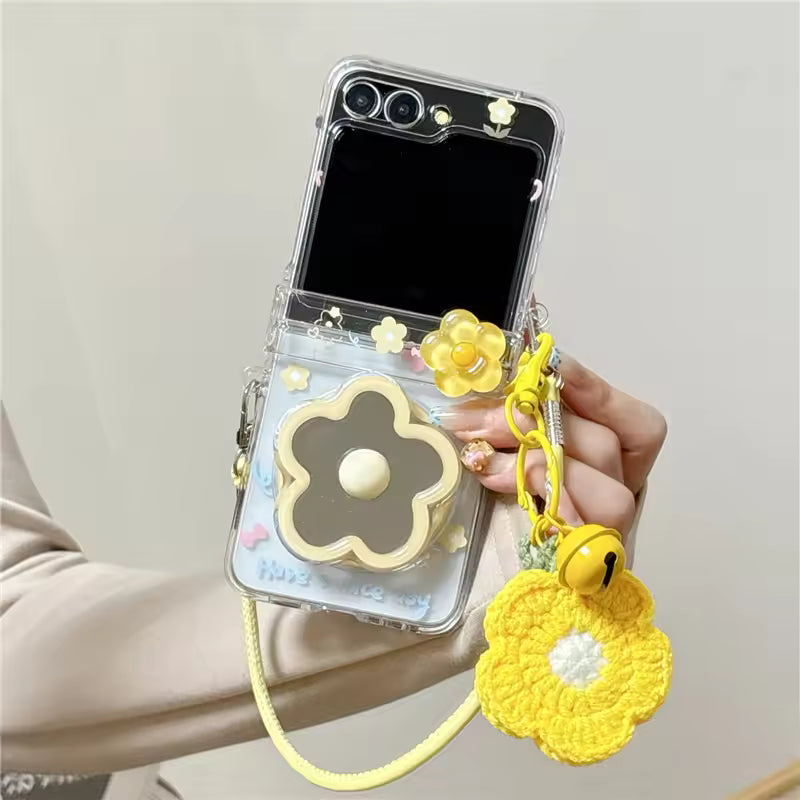 Galaxy Z Flip - Crochet Flower Charm Case With Lanyard